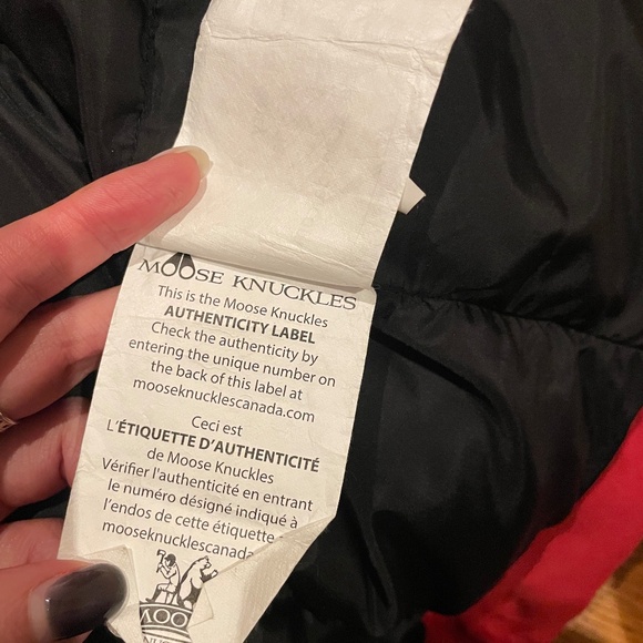 Moose Knuckles Ladies Stirling Parka Red size XS Great condition - Picture 7 of 9